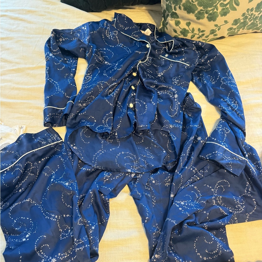 Victoria's Secret Pajama Set
